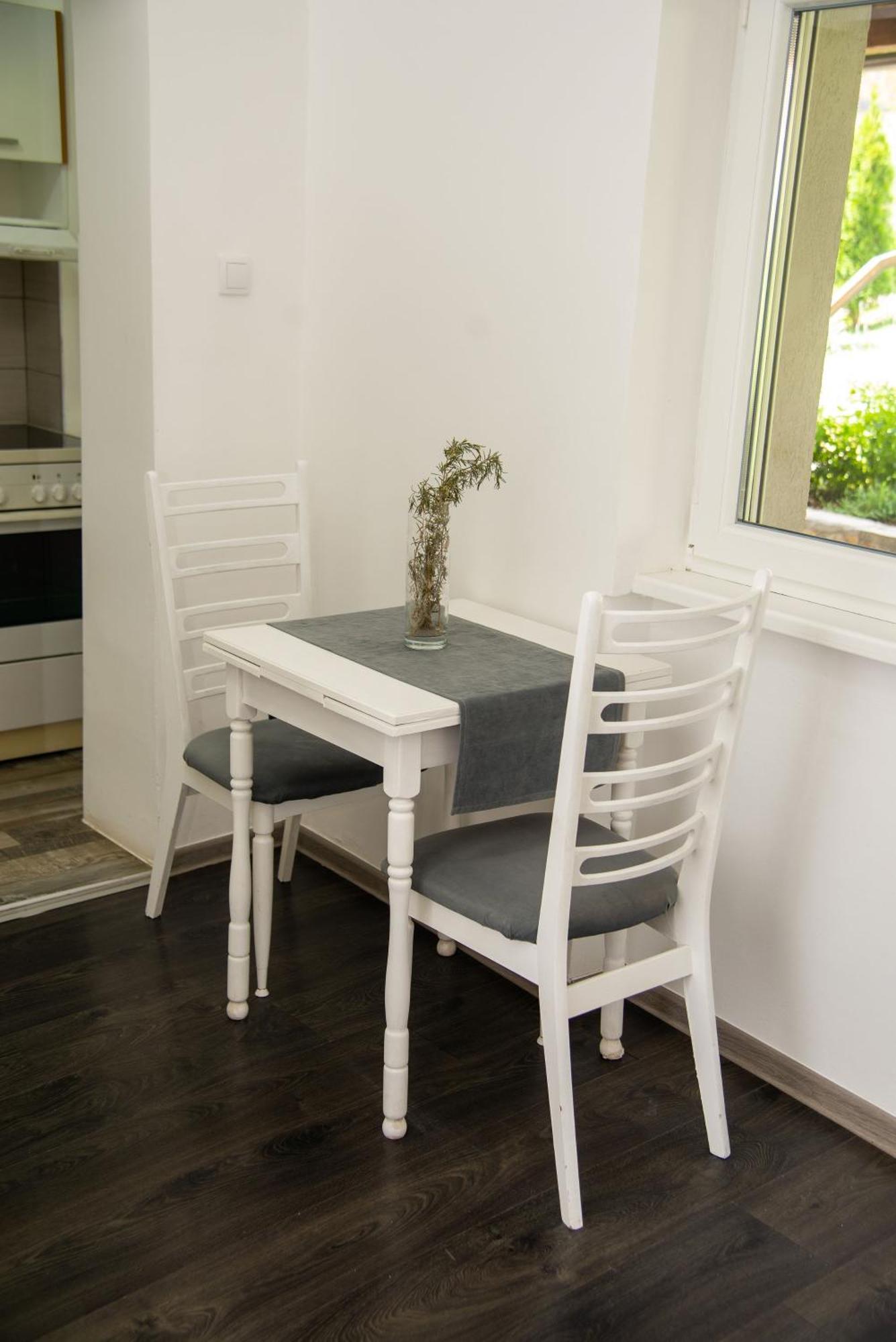 Apartmani Maslacak Vrdnik Dış mekan fotoğraf