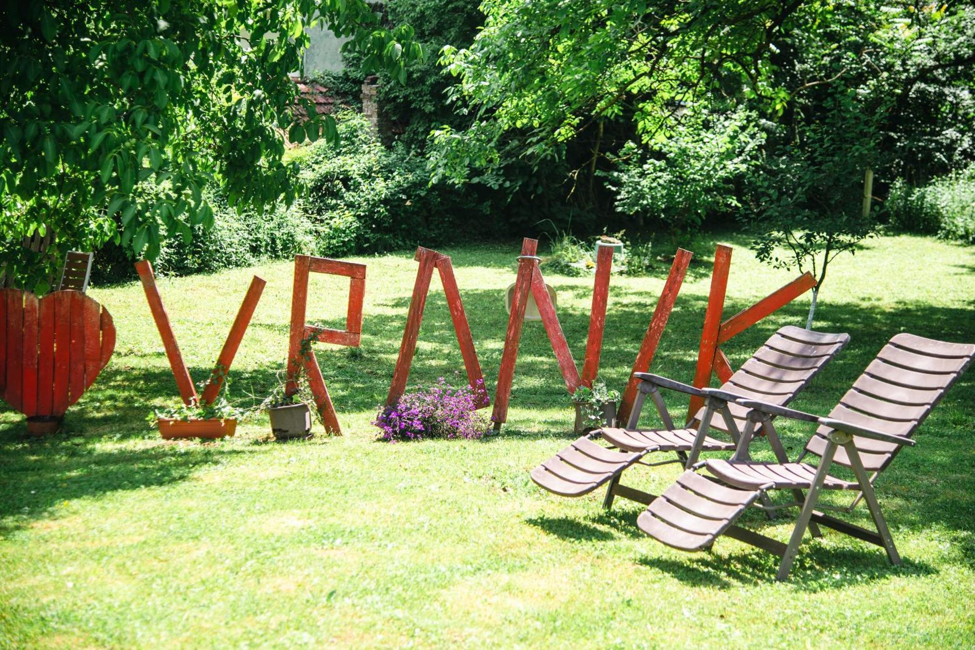 Apartmani Maslacak Vrdnik Dış mekan fotoğraf